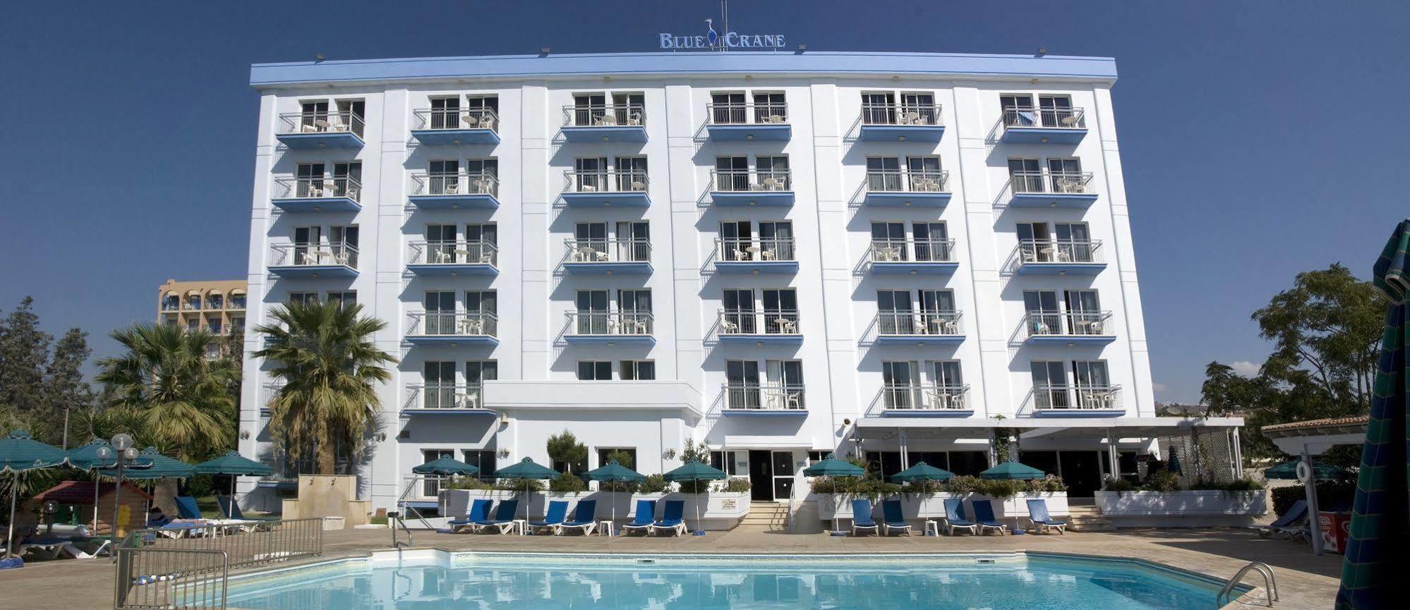 Blue Crane Hotel Apts Limassol Ngoại thất bức ảnh